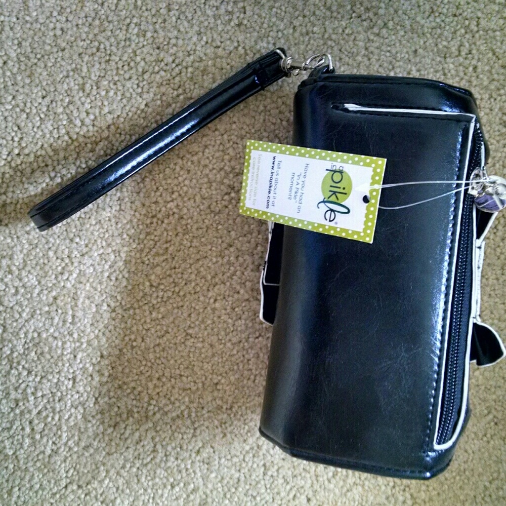 Pepper Pikle Compact Organizer Travel Purse